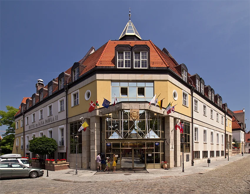 Hotel Jana Pawła II we Wrocławiu